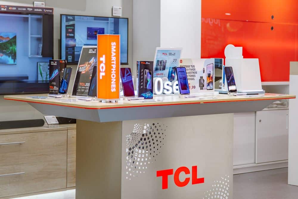 TCL Madrid store Telecom